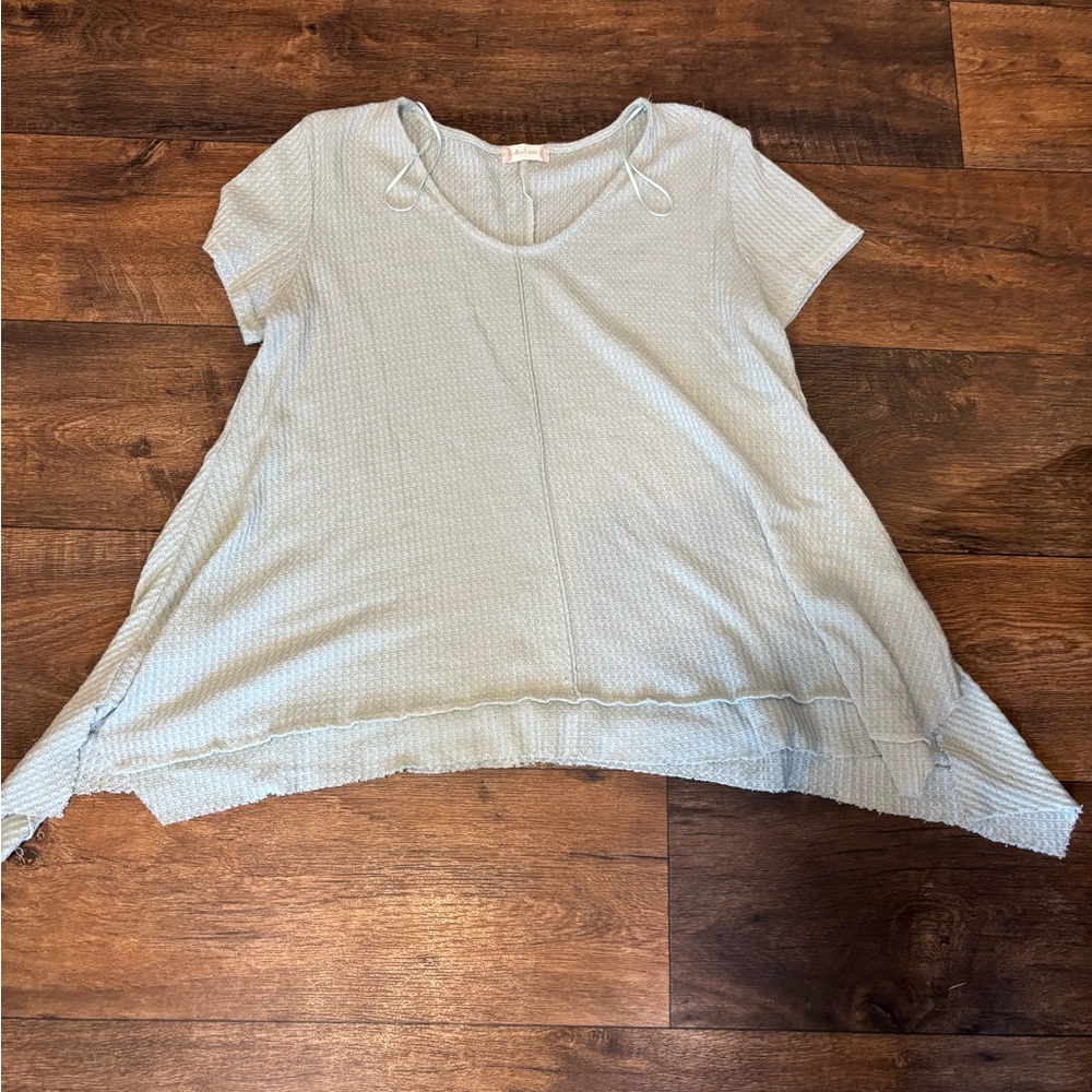 Altar’d state top